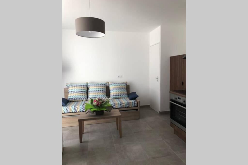 BONIFACIO 3mn du Port! Villa piscine chauffée ,clim,wifi Esterno foto